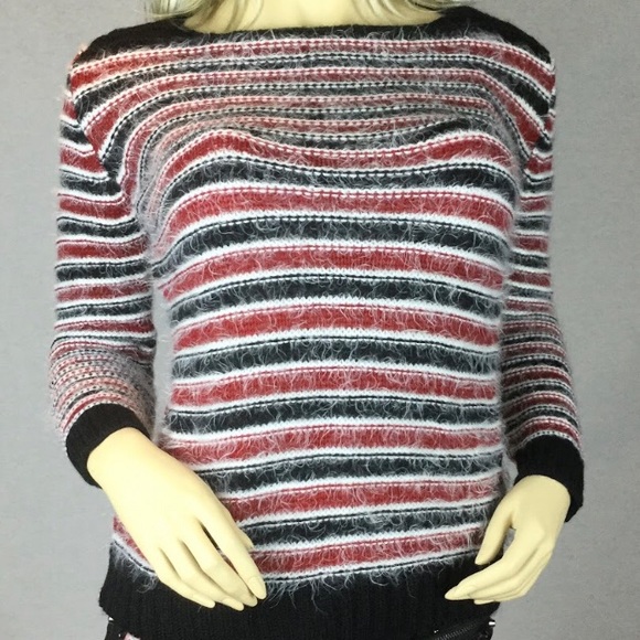 Incredible Black with burgundy and white Women’s sweater Red Rosa Brand. - Picture 1 of 9